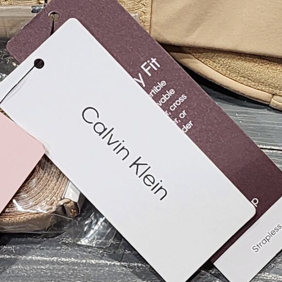 Calvin Klein Naked Glamour Strapless Push-Up Bra 36DD QF5677 Beige - Picture 10 of 12